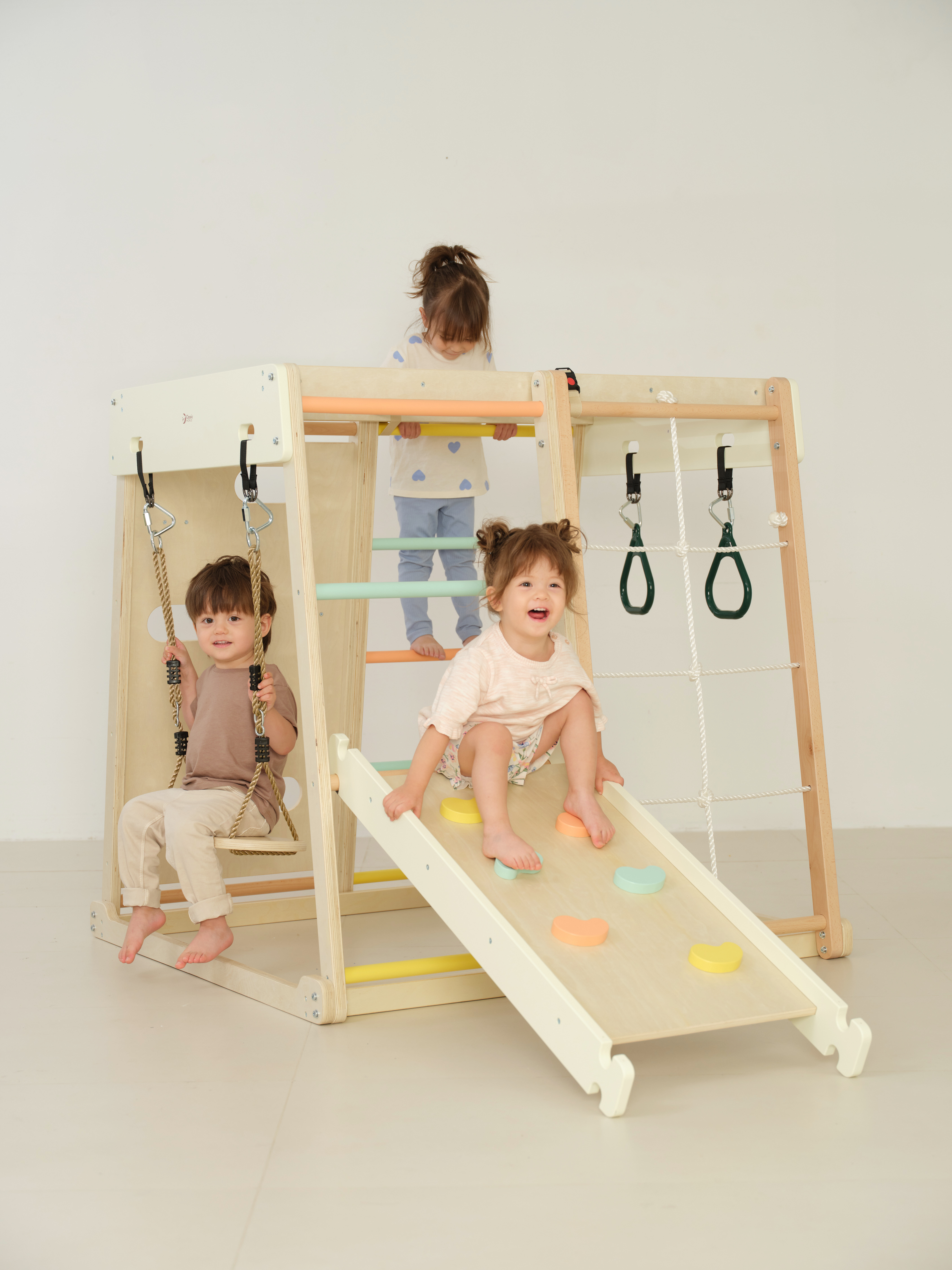 Drveni set 8u1 Gimnastika za decu Classic World